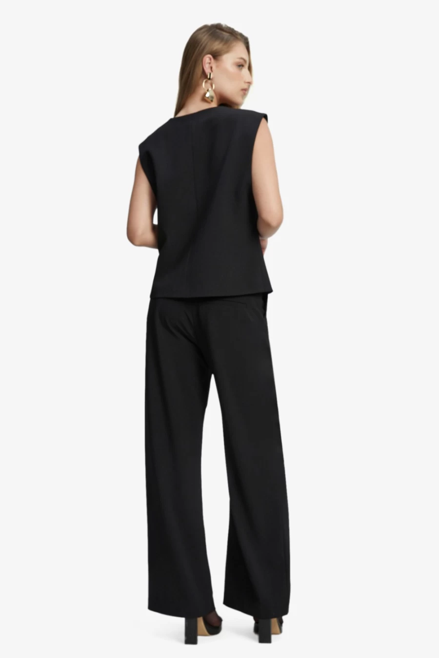 Bardot Women's Black Sloane Longline Vest - Stylish Layering Piece