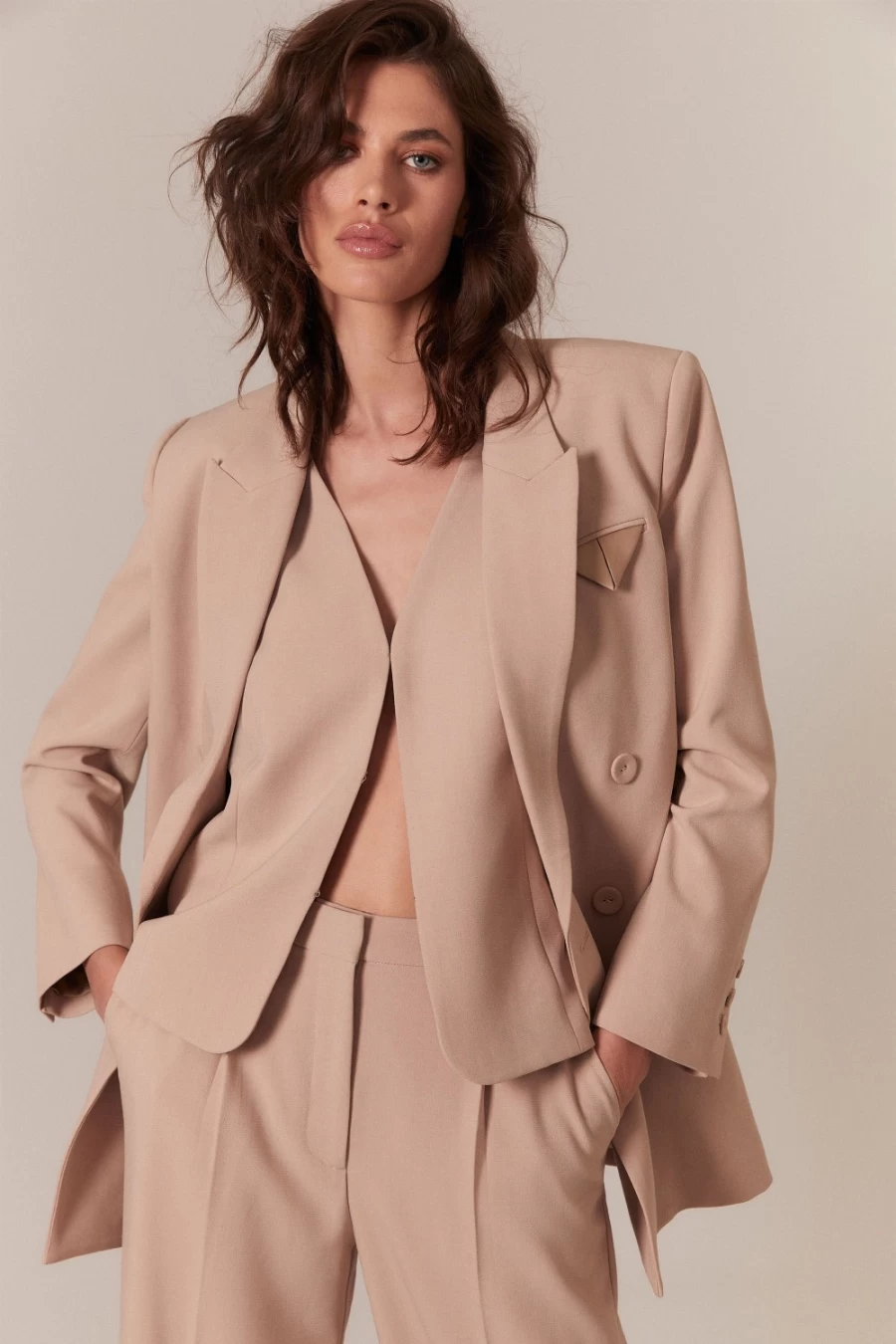 Bardot Women's Sandstone Sloane Longline Vest - Stylish Casual Wear