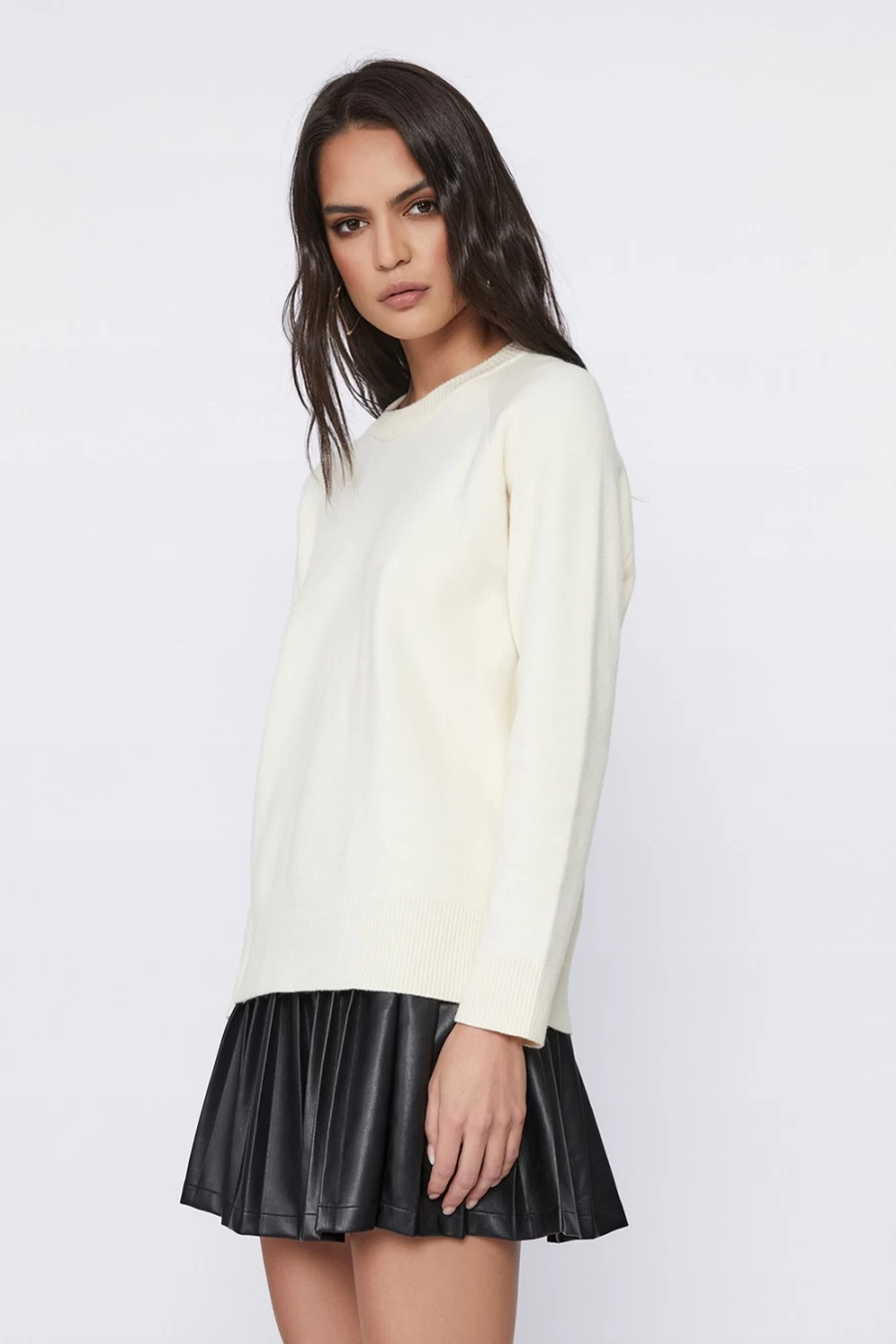 Bardot Women's Ivory Mata Knit Sweater - Soft Chunky Knit Pullover for Women