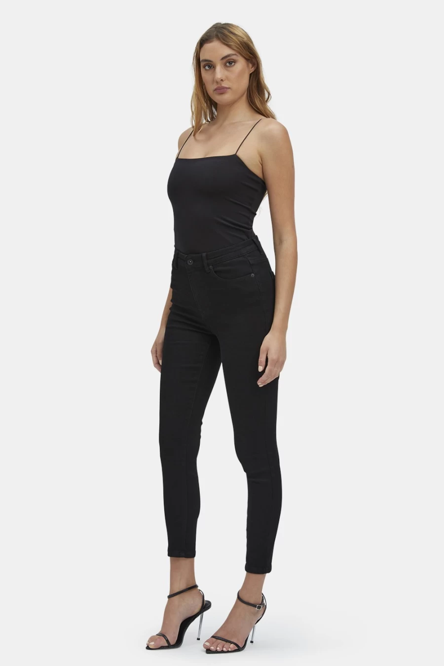 Bardot Women's Khloe High Rise Crop Jeans in Black