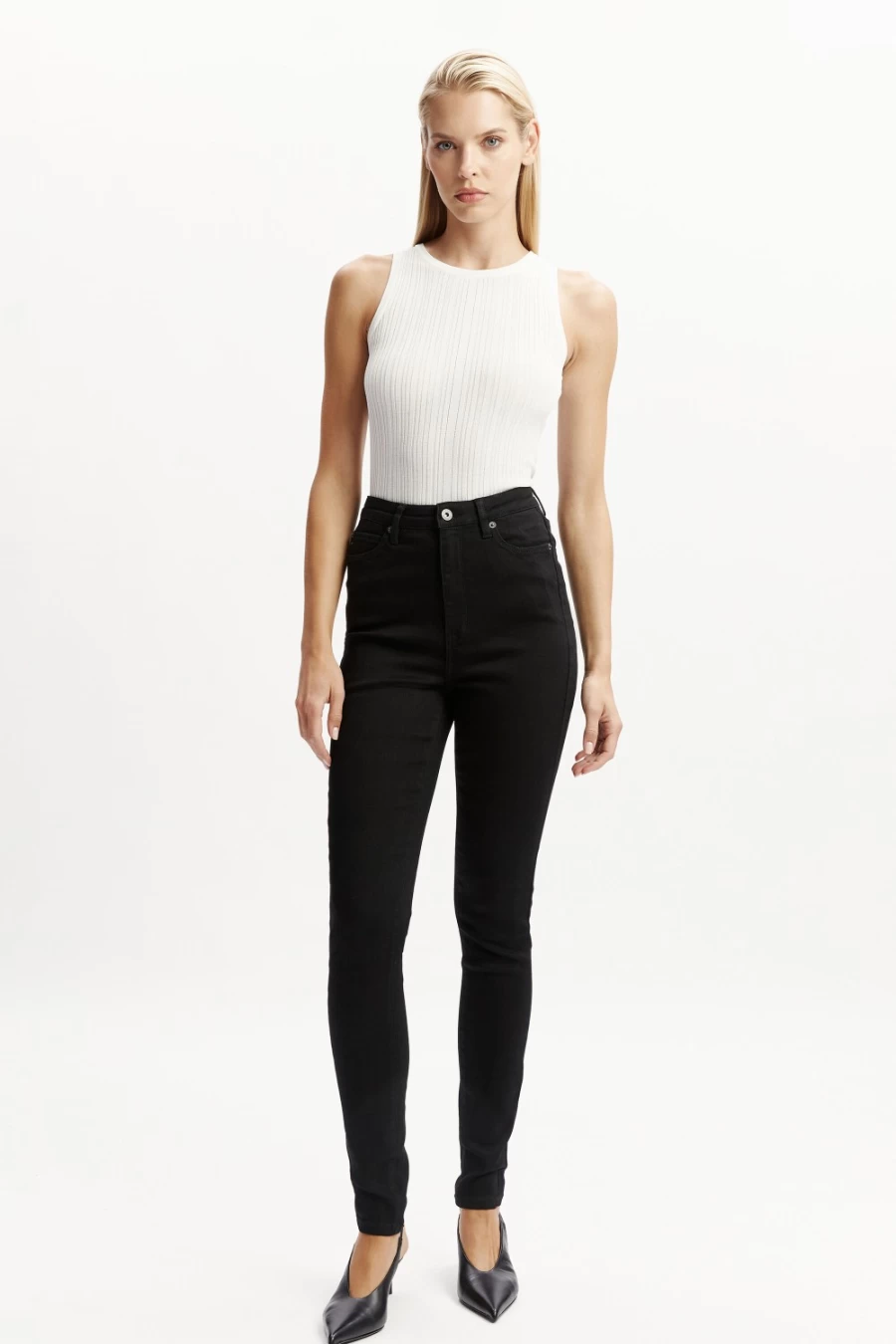 Bardot Women's Khloe Super High Tall Jean in Black - High Waisted Slim Fit Stretch Denim Pants