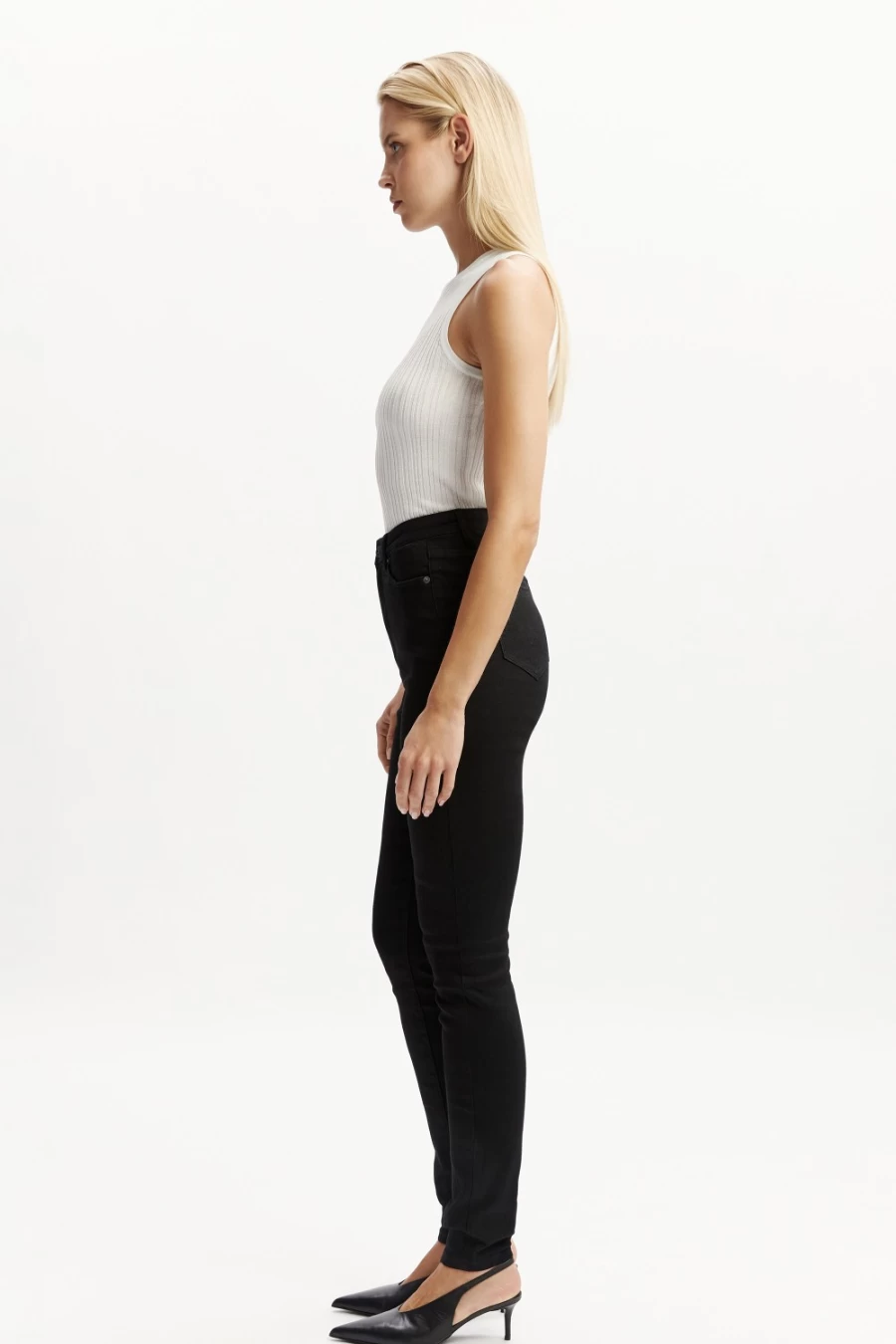 Bardot Women's Khloe Super High Tall Jean in Black - High Waisted Slim Fit Stretch Denim Pants