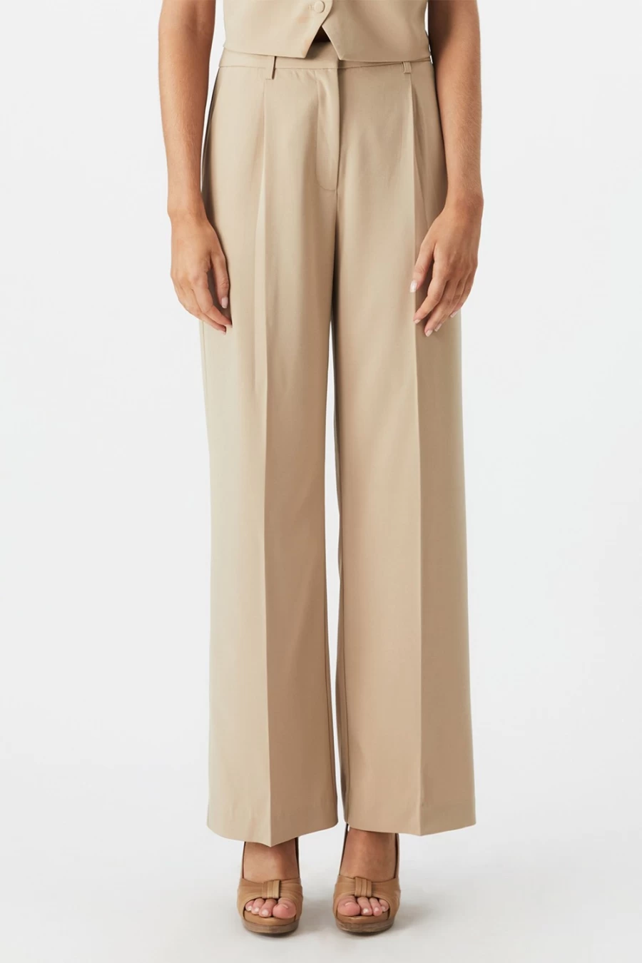 Bardot Women's Callista Beige Pant In High-Waisted Trousers