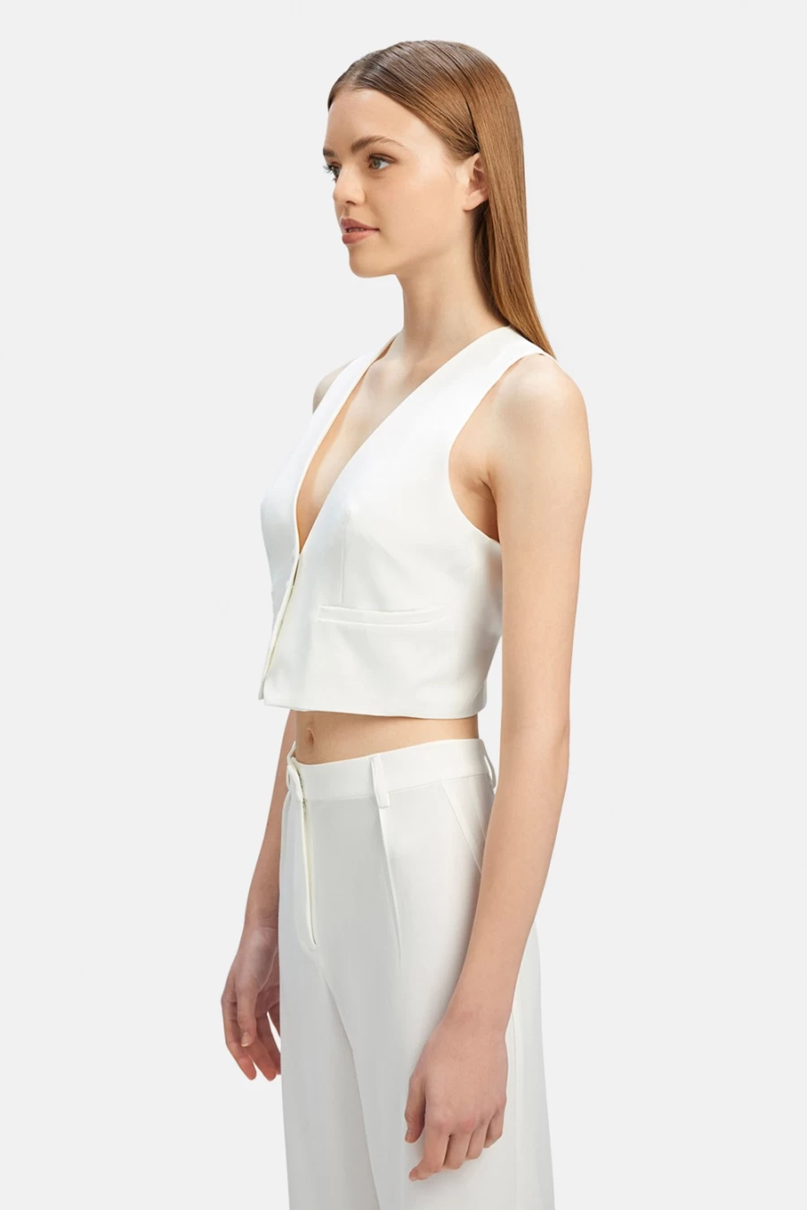Bardot Women's Callista Ivory Vest - Elegant Sleeveless Top for Women