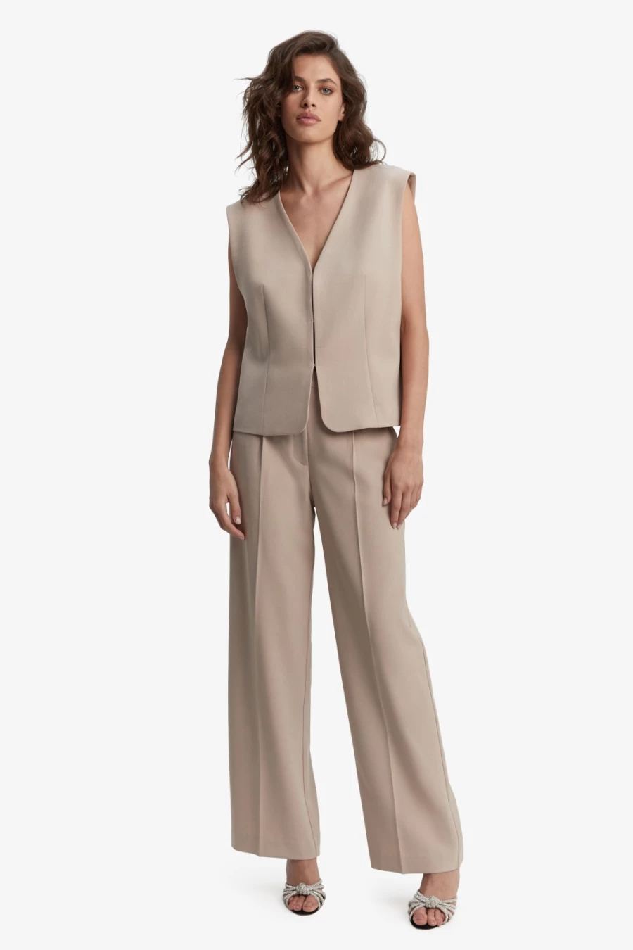 Bardot Women's Sandstone Longline Vest - Sloane Style Casual Wear